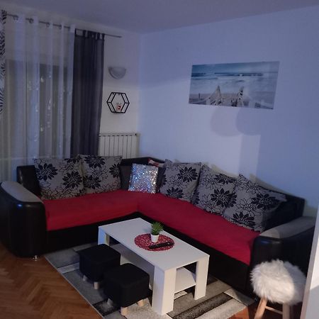 Apartman Petra Daire Palit Dış mekan fotoğraf