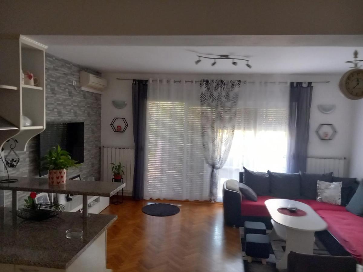 Apartman Petra Daire Palit Dış mekan fotoğraf