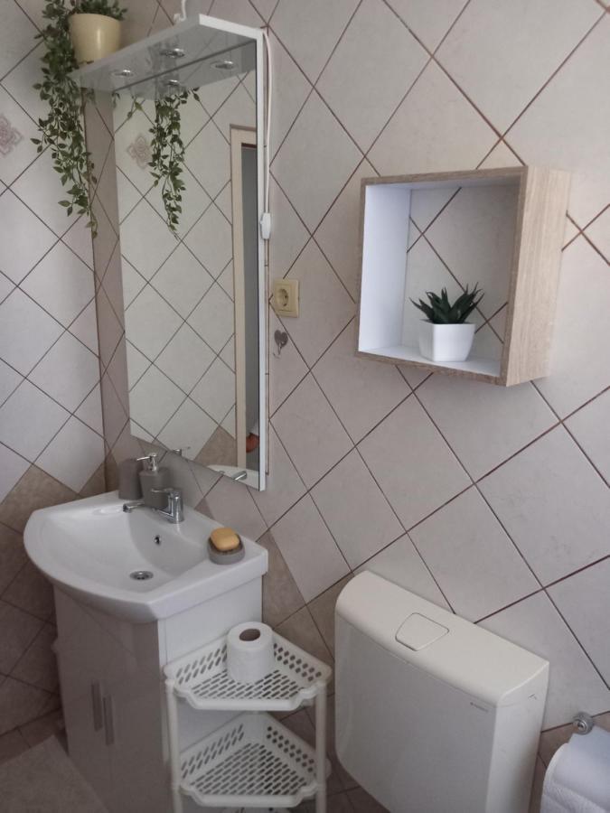 Apartman Petra Daire Palit Dış mekan fotoğraf