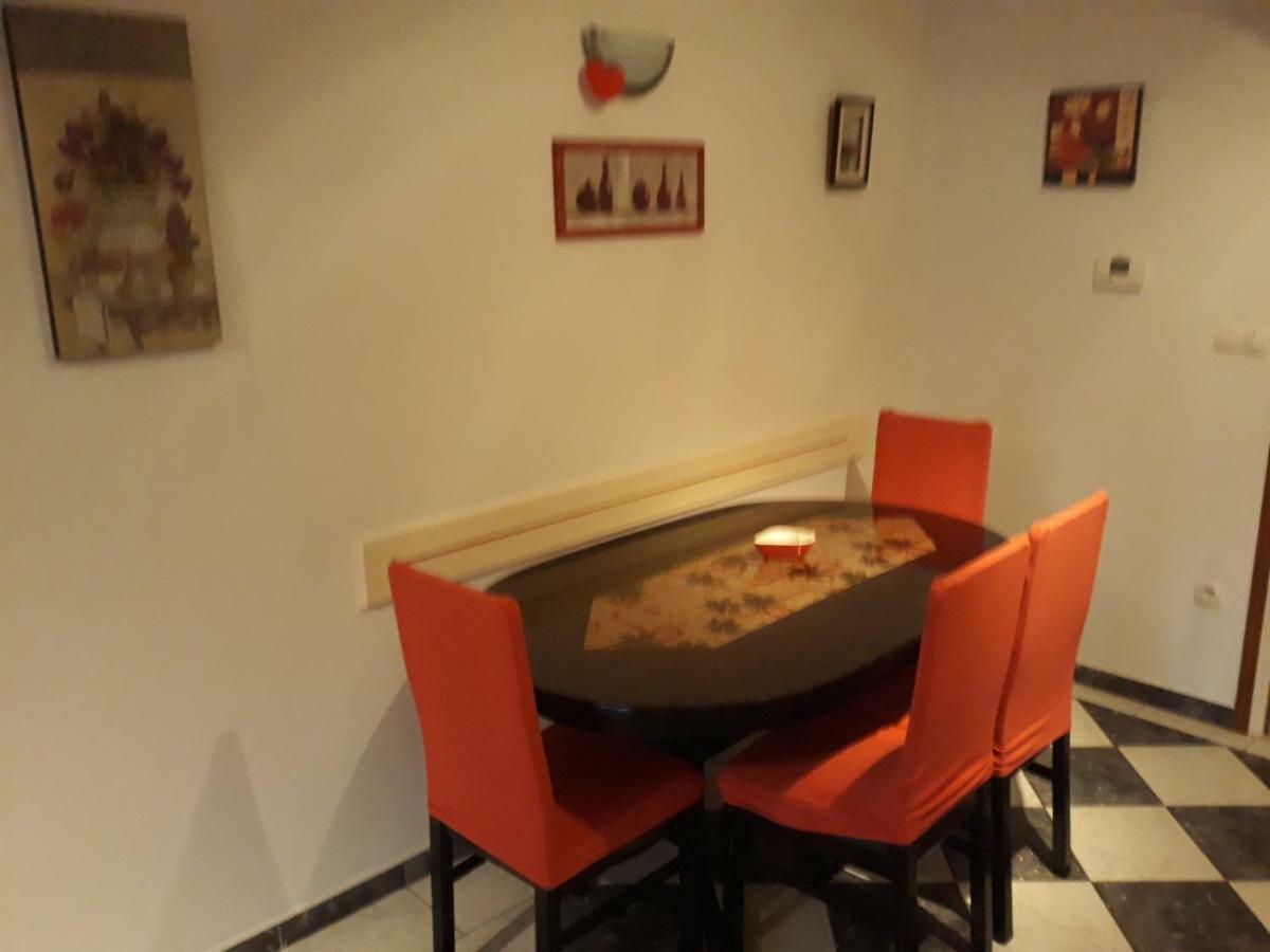 Apartman Petra Daire Palit Dış mekan fotoğraf